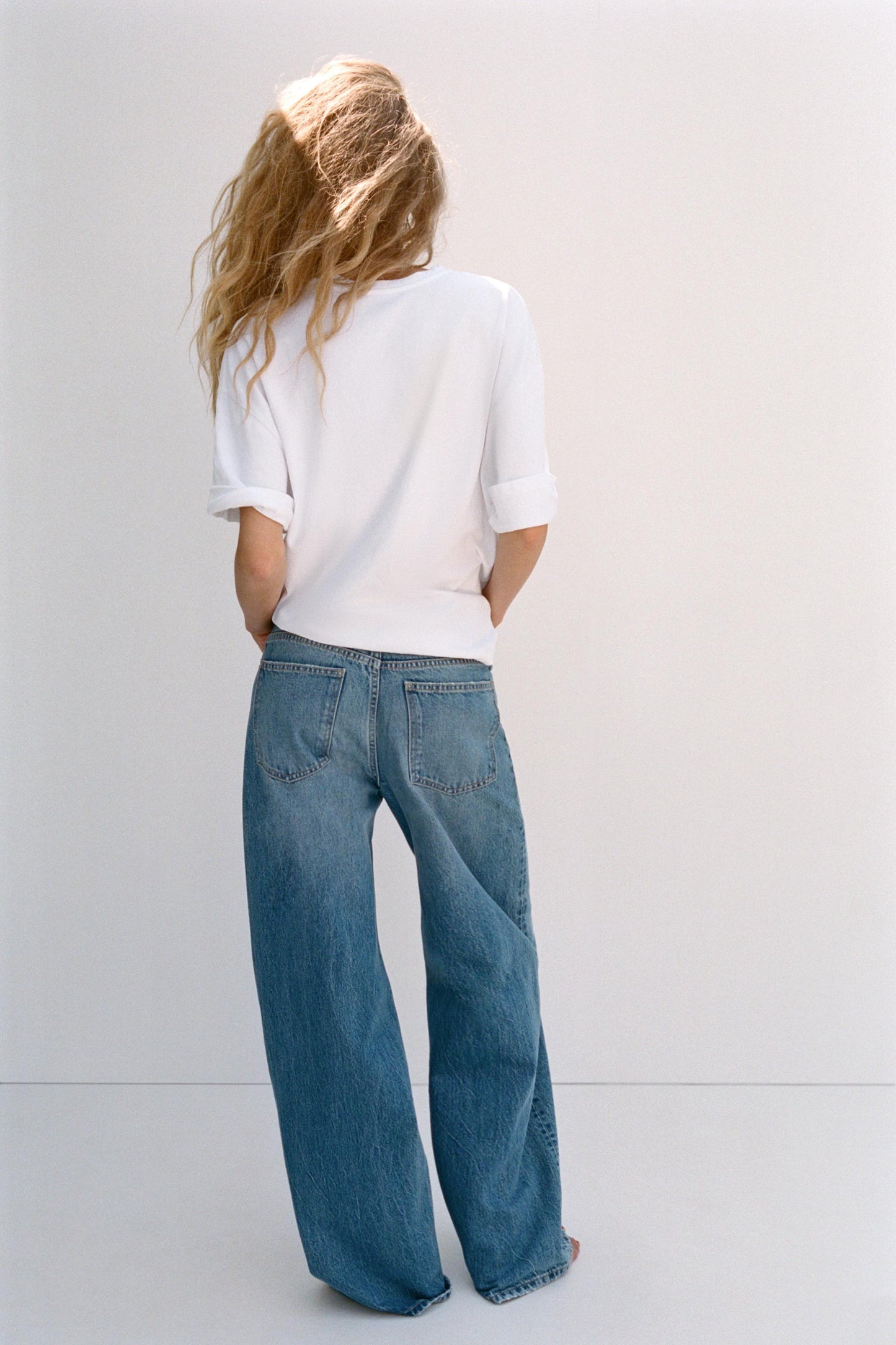 ZARA TRF HIGH-WAIST WIDE LEG CROSSOVER JEANS