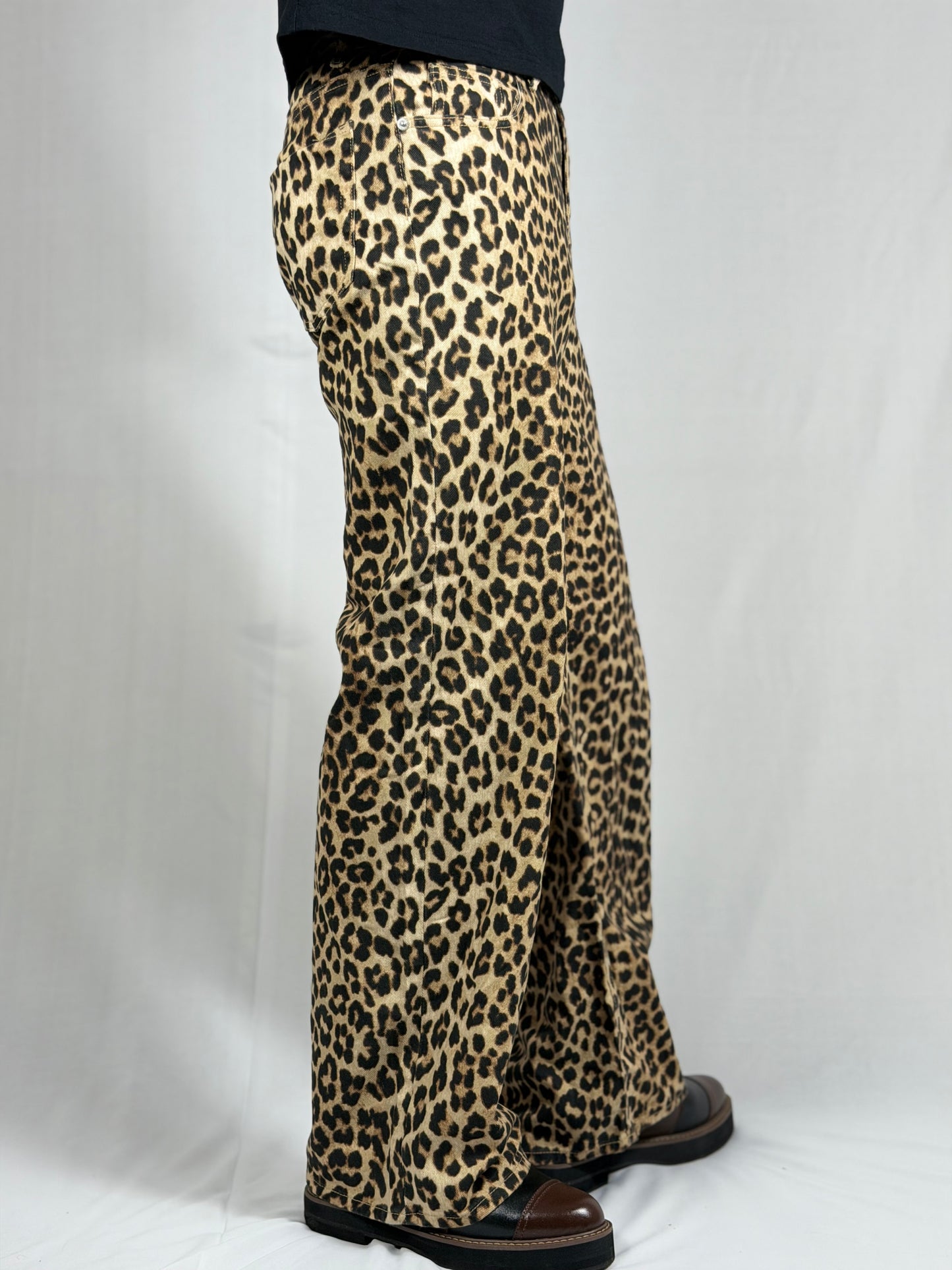 Unisex Leopard Print Wide-leg Pants