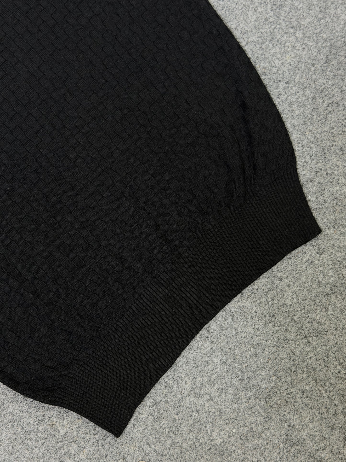 Textured Basketweave Knit Zip Polo – Black