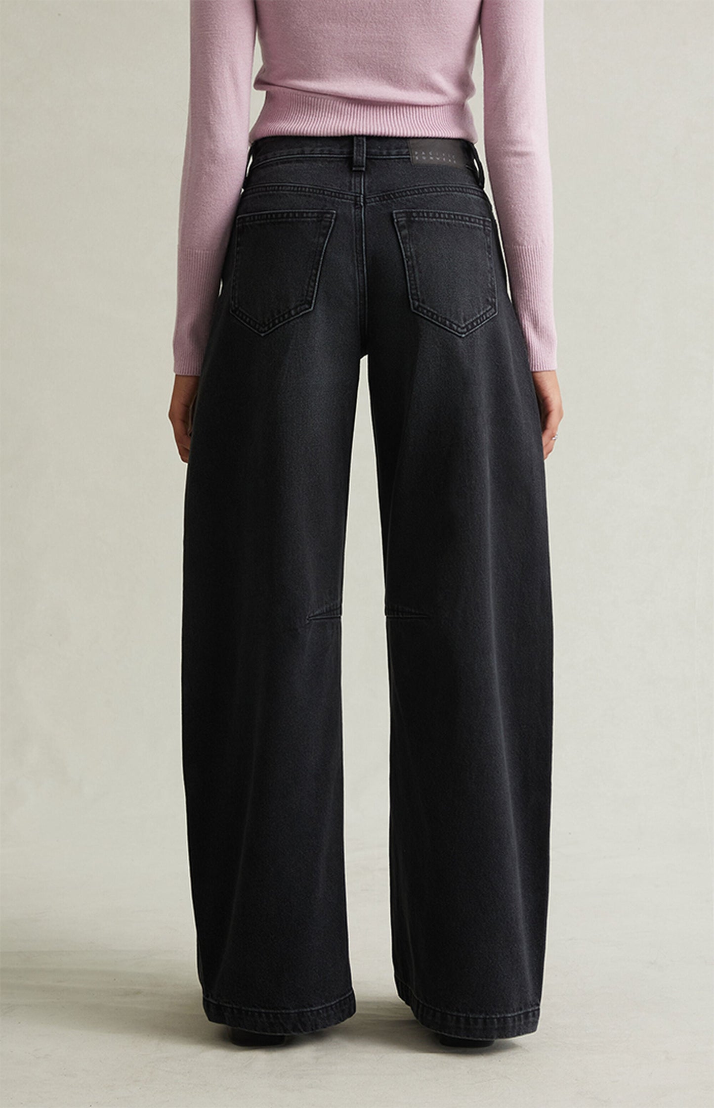 Pacsun Baggy Barrel Jeans Knee Dart Black