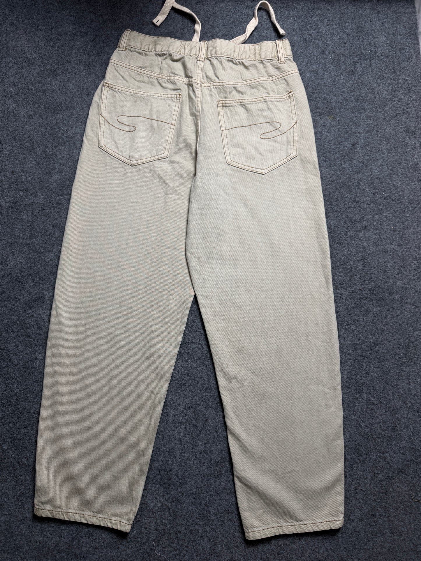 Lee Cooper Baggy Fit Denim Pants in Beige Color