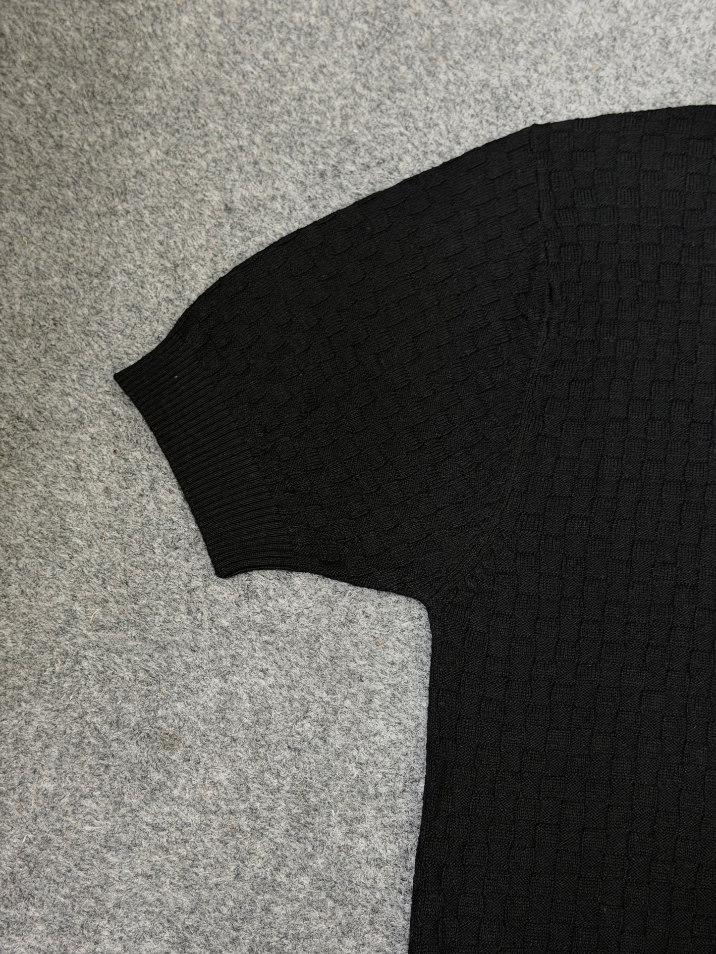 Textured Basketweave Knit Zip Polo – Black