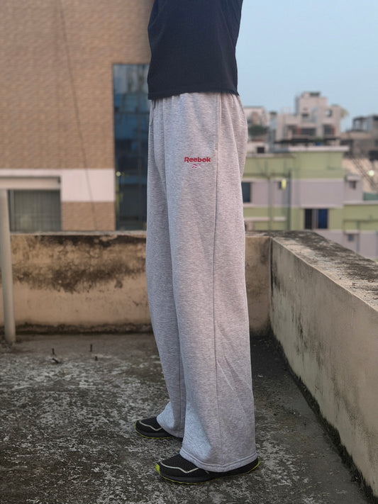 Reebok Identity Small Logo Fleece Wide Leg sweatpants