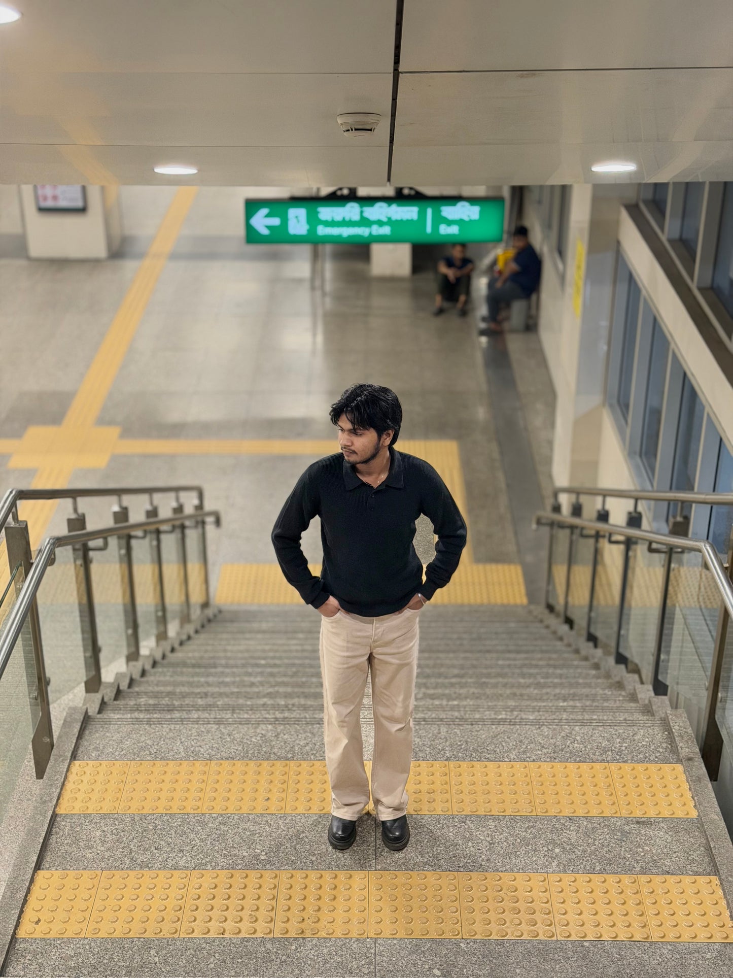 H&M straight-fit beige pants
