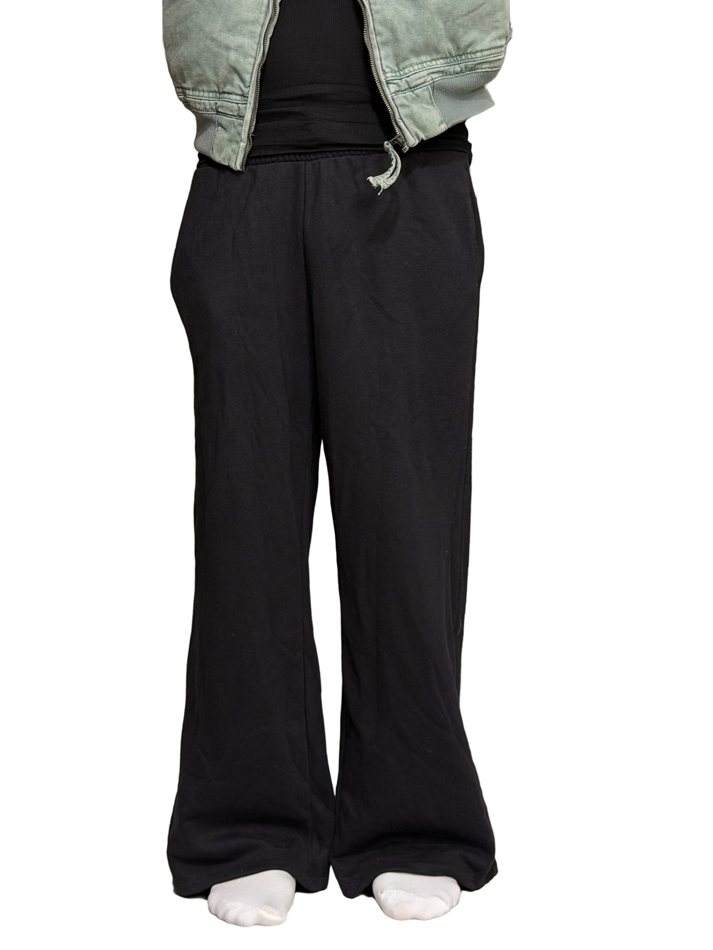 Wide Leg Sweatpants in Black
