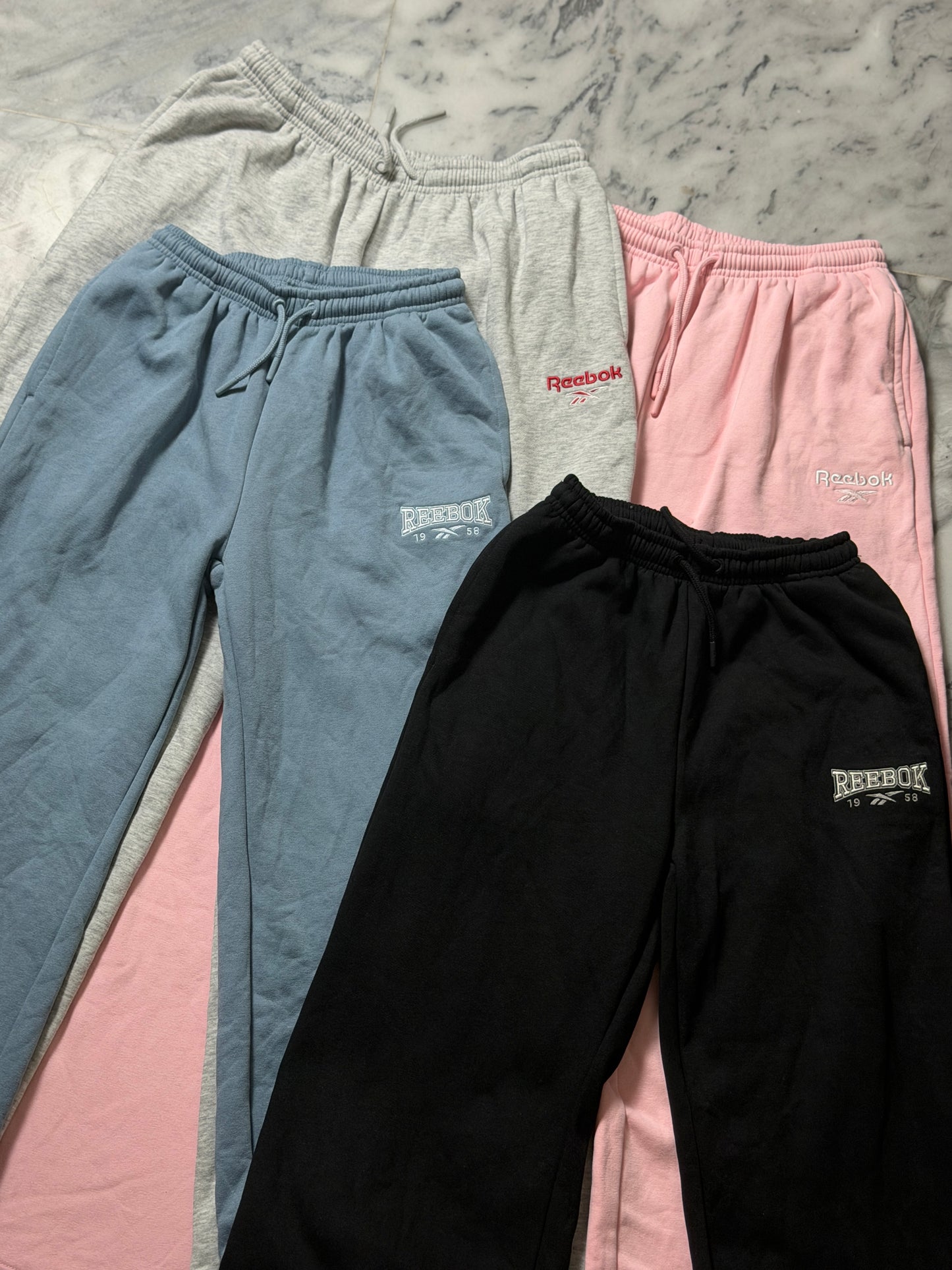 Reebok Identity Small Logo Fleece Wide Leg sweatpants
