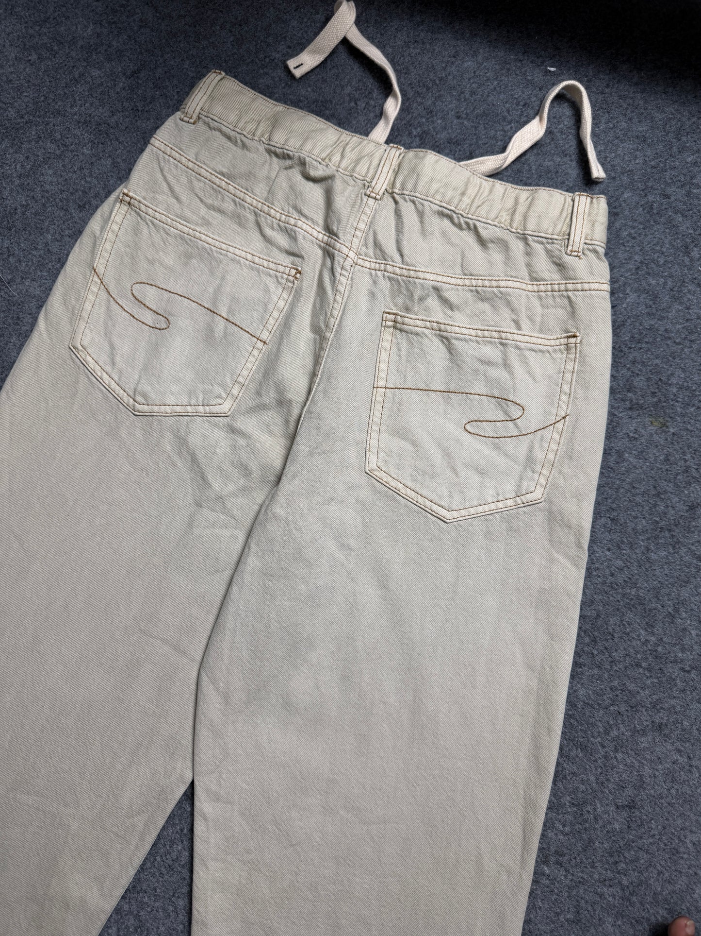 Lee Cooper Baggy Fit Denim Pants in Beige Color