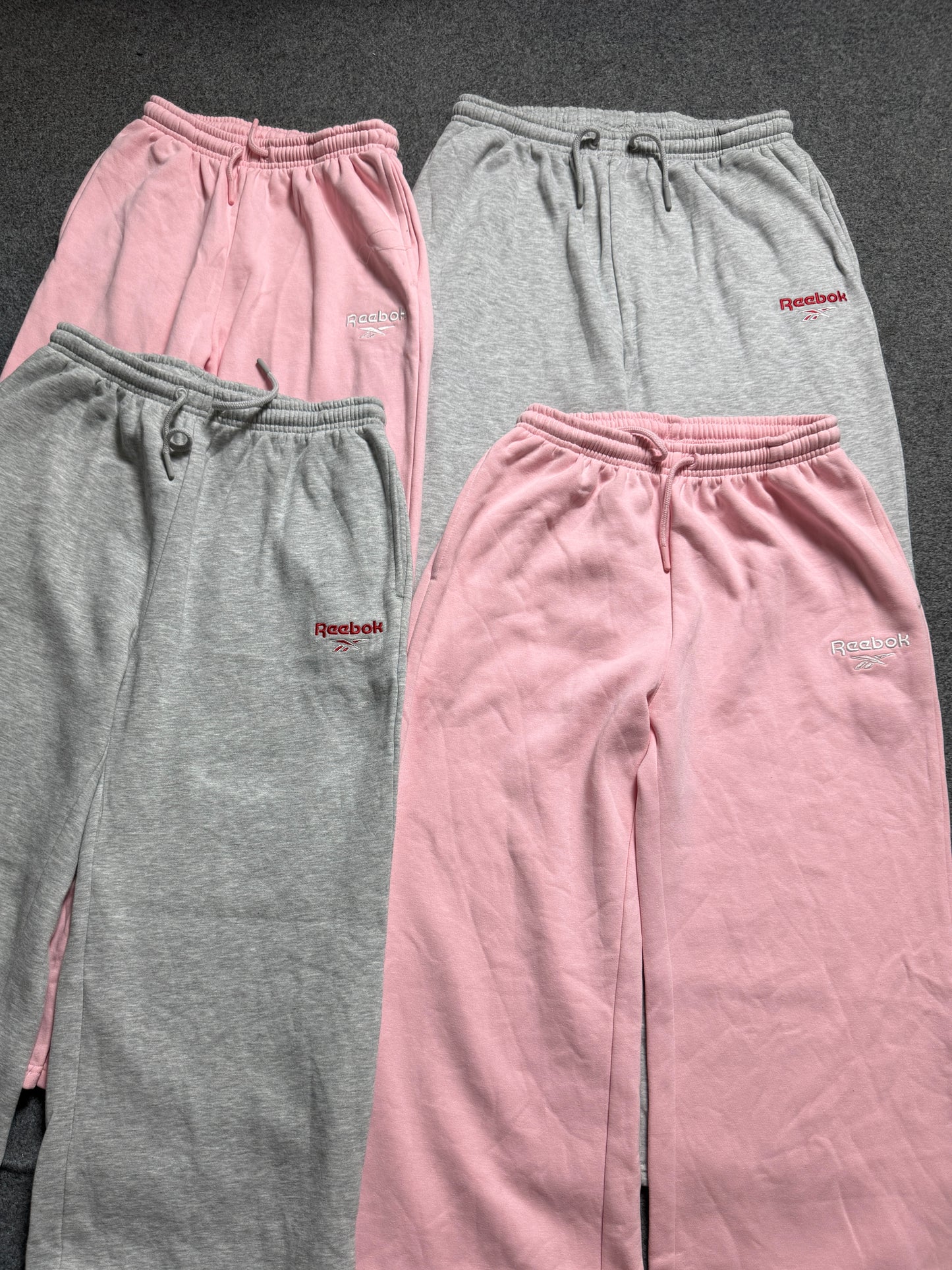 Reebok Identity Small Logo Fleece Wide Leg sweatpants