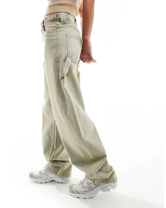 Bershka ballon carpenter jeans in sand bleach wash